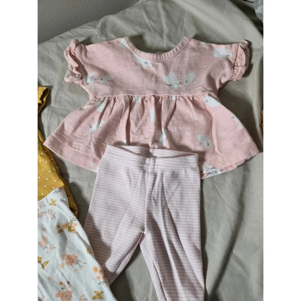 Carters‎ Baby Girl Newborn Outfit Lot Floral Polka Dot Bunny 3 Sets